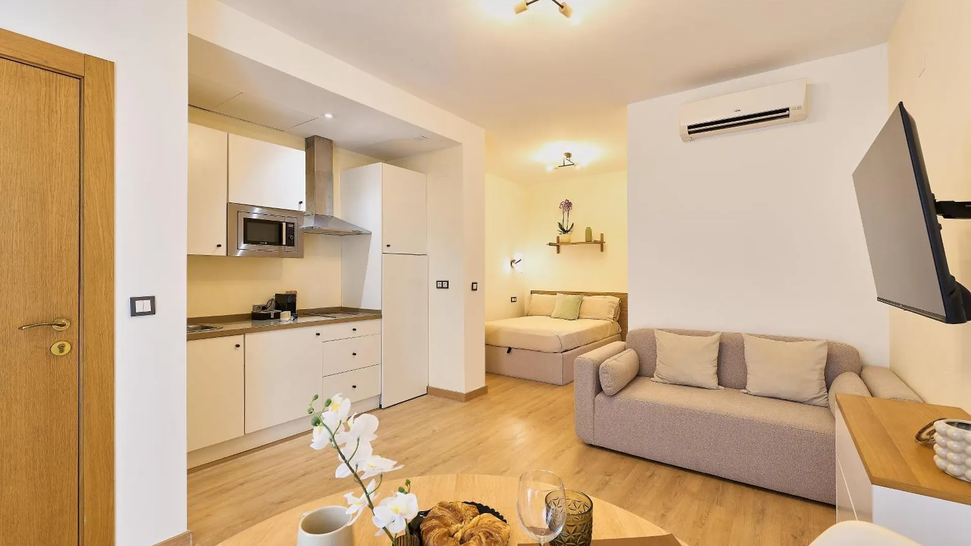 Smart Loft With Pool & Garage Jinetes Apartment Malaga